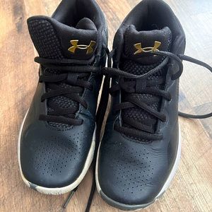 Boys Under Armour Sneakers